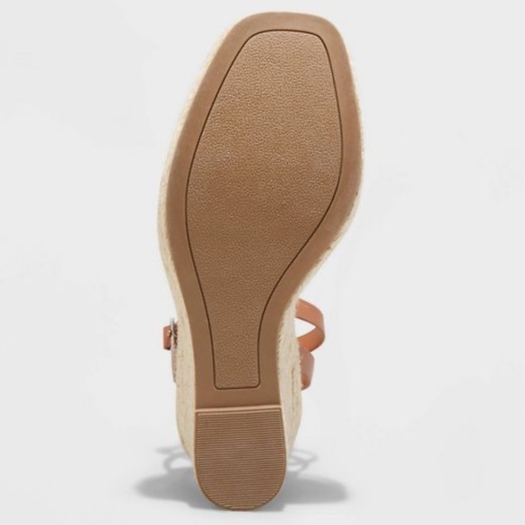 Tina Heels - A New Day™ - Picture 4 of 8